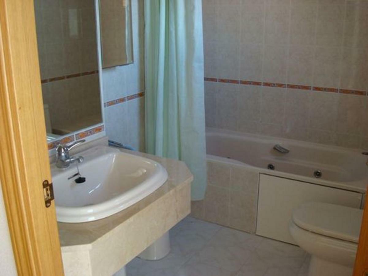 Alameda Del Tormes Appartement Santa Marta de Tormes Buitenkant foto